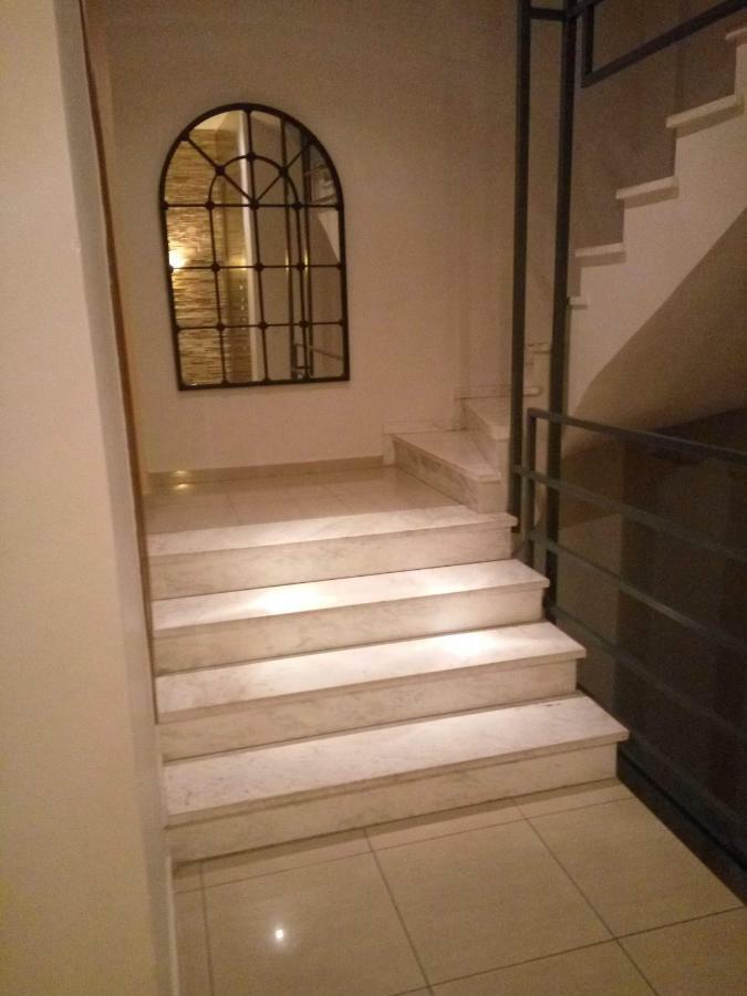 Ritsa Apartment Peraia  Екстер'єр фото